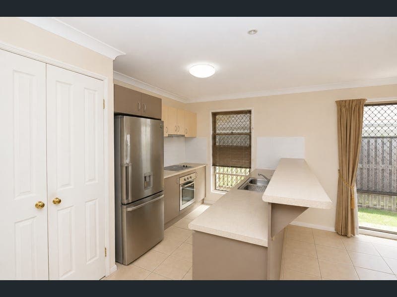 21 Tait Avenue, Redbank Plains — photo 1 of 5