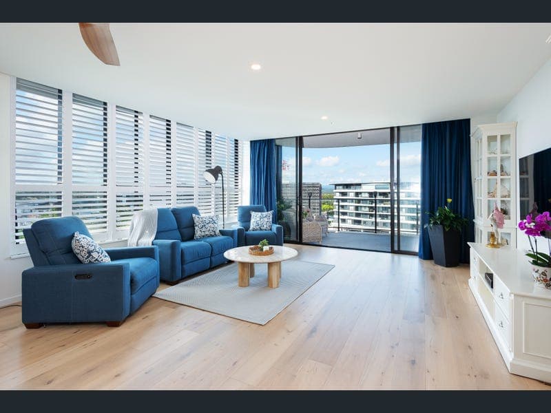1805/6 Athena Boulevard, Hope Island — photo 1 of 5