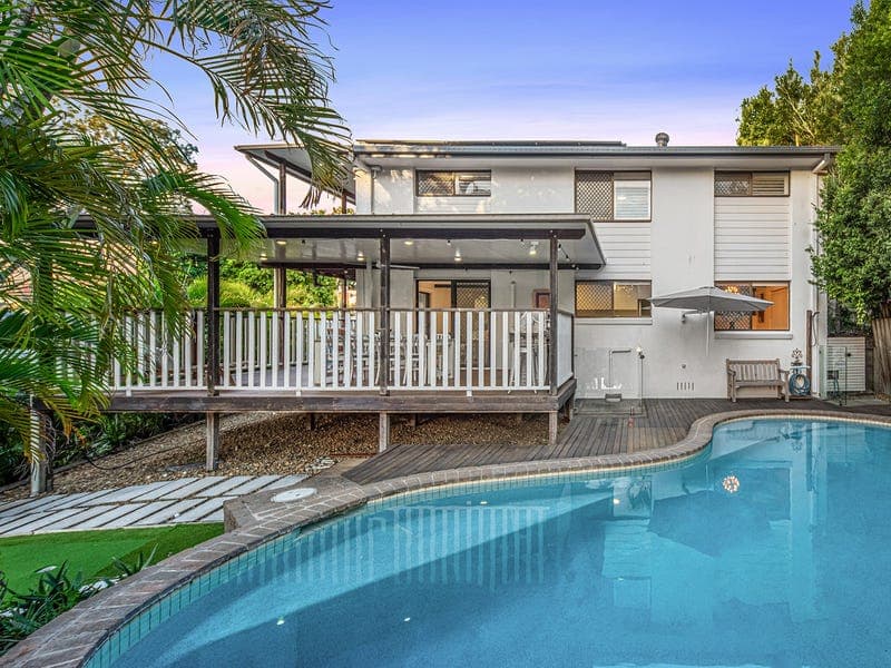 78 Mukine Street, Jindalee — photo 1 of 5