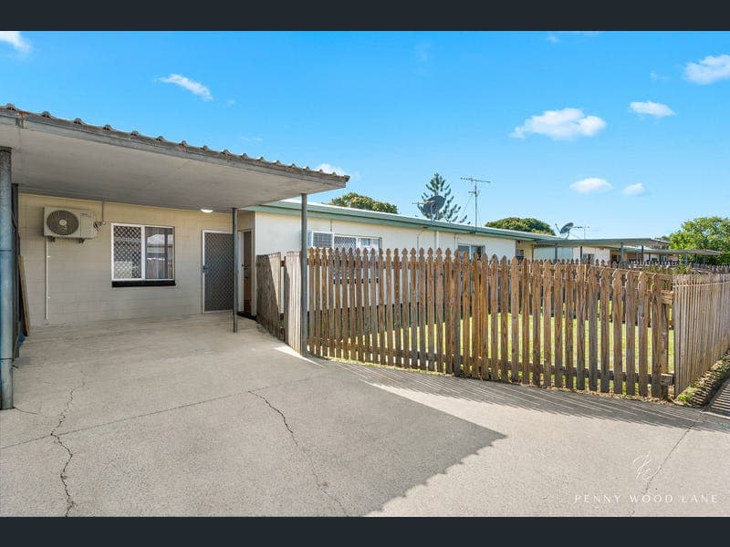 2/28 Canberra Street, North Mackay — photo 1 of 5