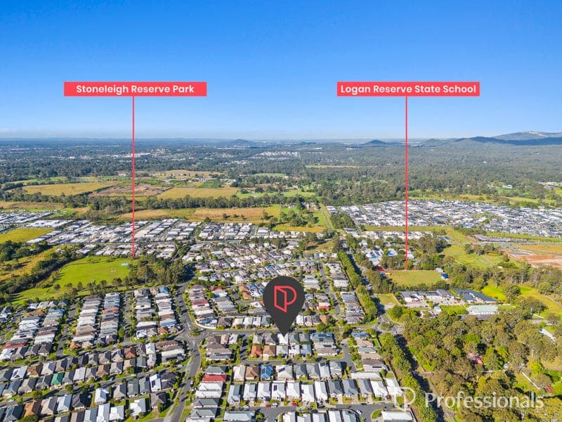 59 Stoneleigh Reserve Boulevard, Logan Reserve — photo 1 of 5