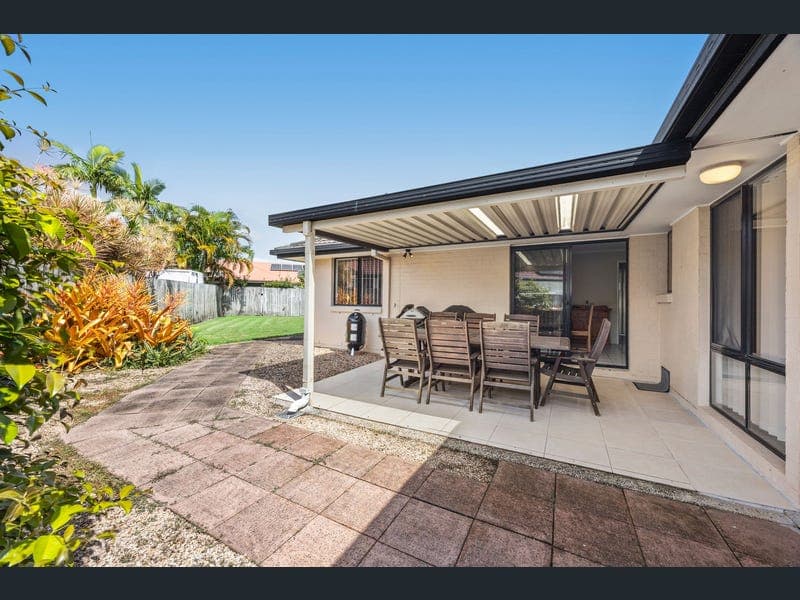 26 Fitzwilliam Drive, Sippy Downs — photo 1 of 5