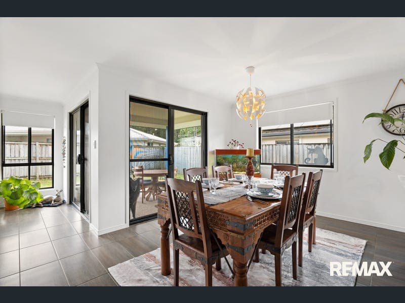 20 Creekside Circuit, Nambour — photo 1 of 5