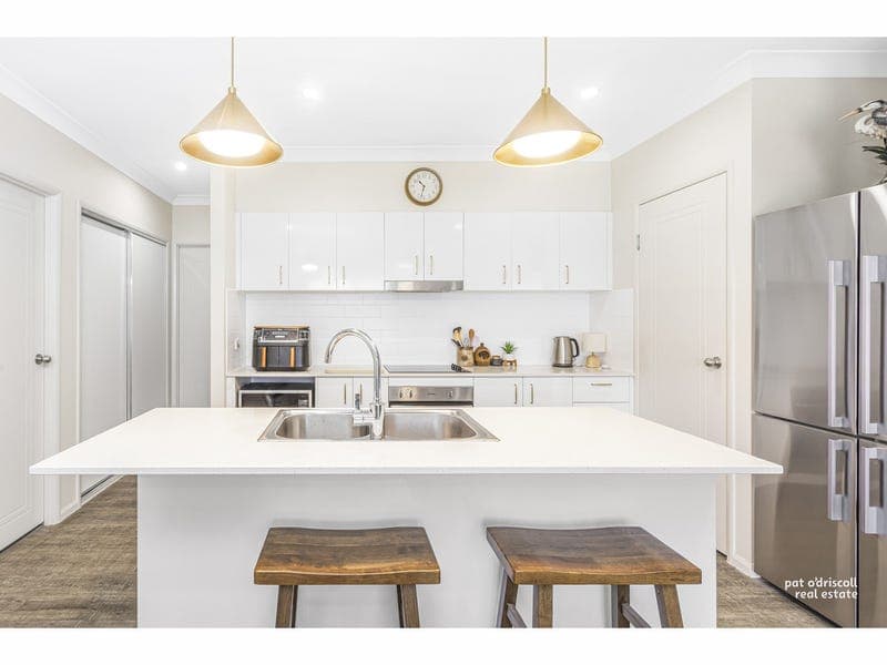 2 Adelie Court, Parkhurst — photo 1 of 5