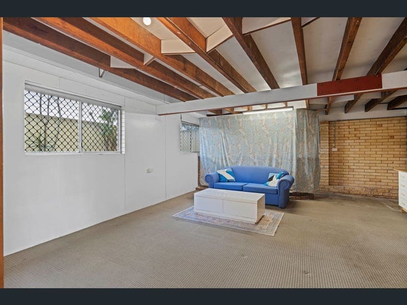 16 Abelia Street, Alexandra Hills — photo 1 of 5