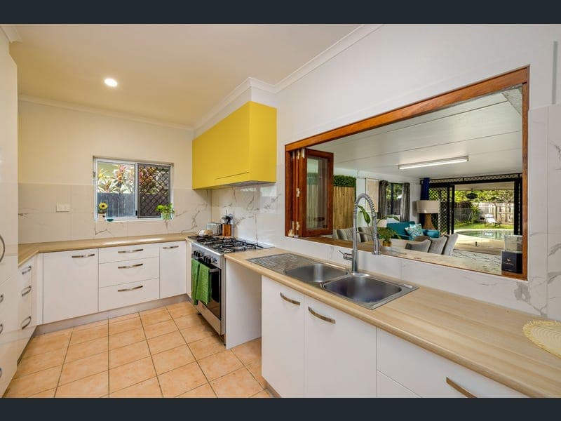 18 Banning Avenue, Brinsmead — photo 1 of 5