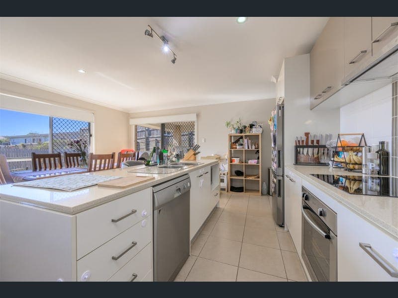 17 Broadwater Place, New Auckland — photo 1 of 5