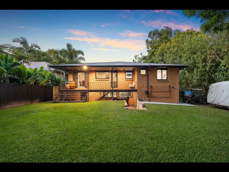 25 Marlene Street, Mount Gravatt East — photo 1 of 5