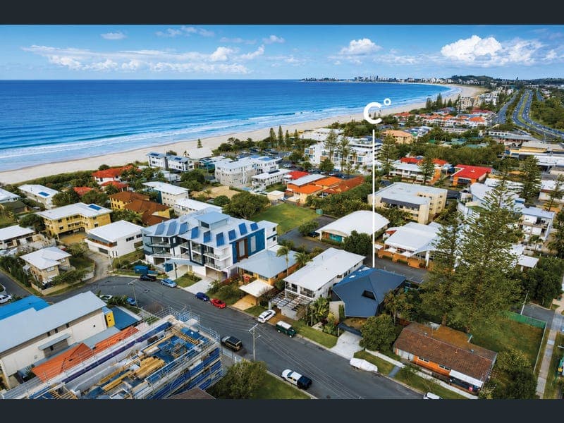 4 Elizabeth Street, Tugun — photo 1 of 5