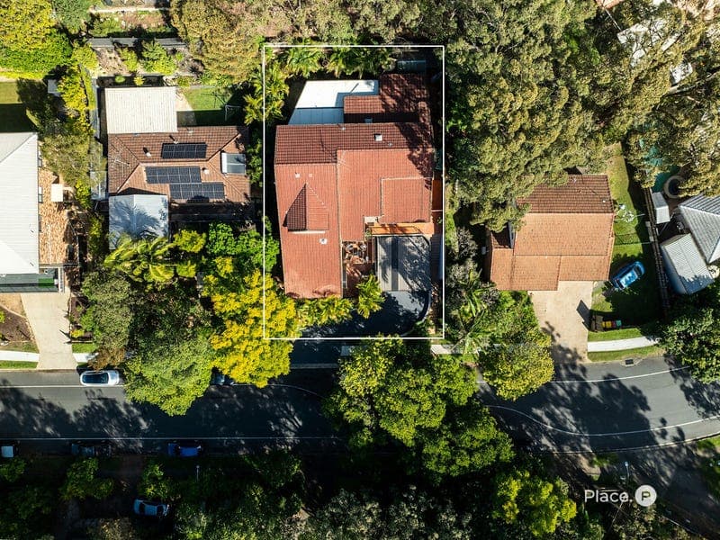 72 Todman Street, Carina — photo 1 of 5