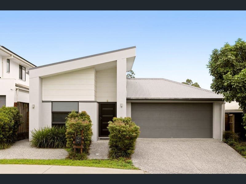 71 Taunton Circuit, Upper Kedron — photo 1 of 5