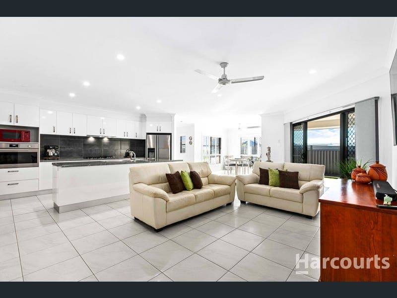 5 Louis Way, Kawungan — photo 1 of 5