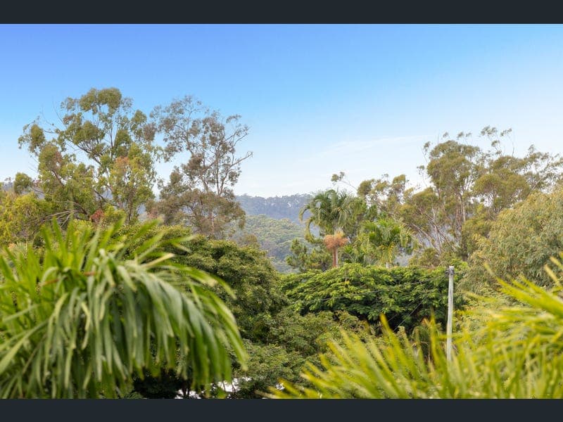 137 Panorama Drive, Nambour — photo 1 of 5