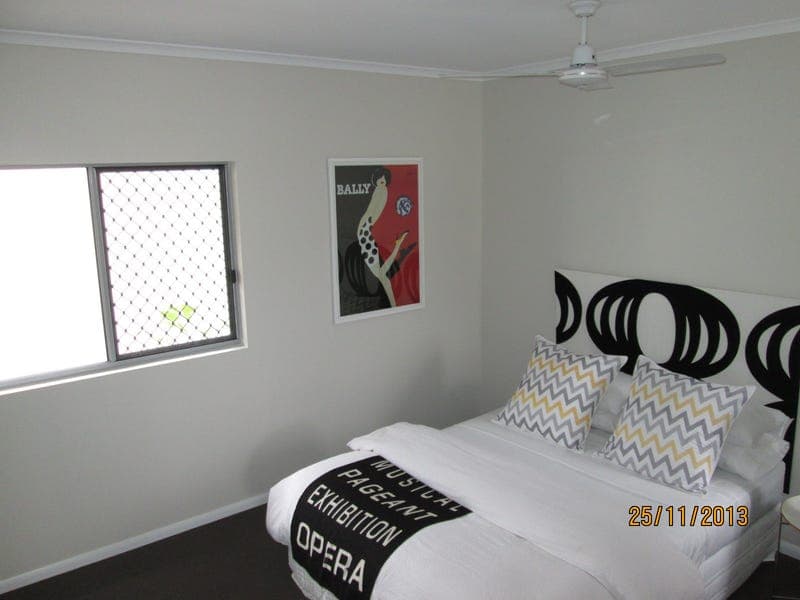 Block7/10 Kokoda Street, Idalia — photo 1 of 5