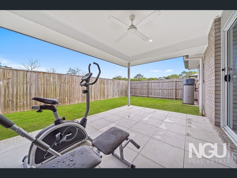65 Dunaden Street, Logan Reserve — photo 1 of 5