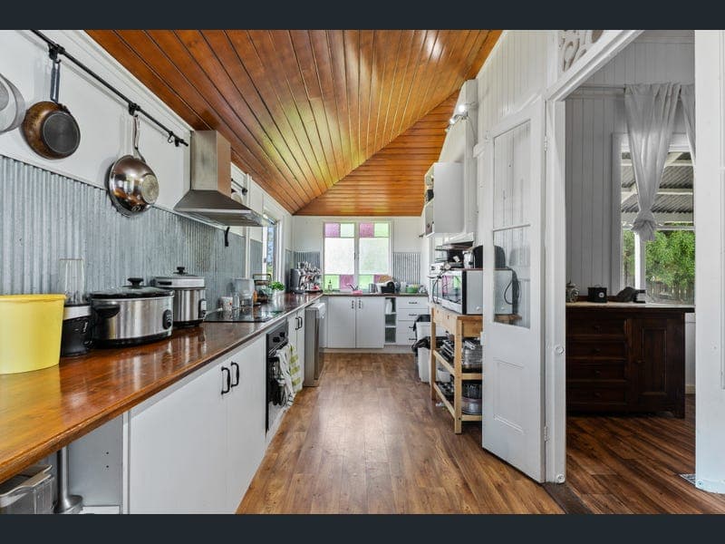 43 Guava Street, Maryborough — photo 1 of 5