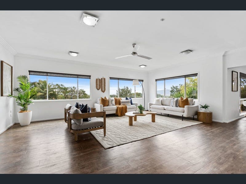 59 Sydney Street, Bayview Heights — photo 1 of 5