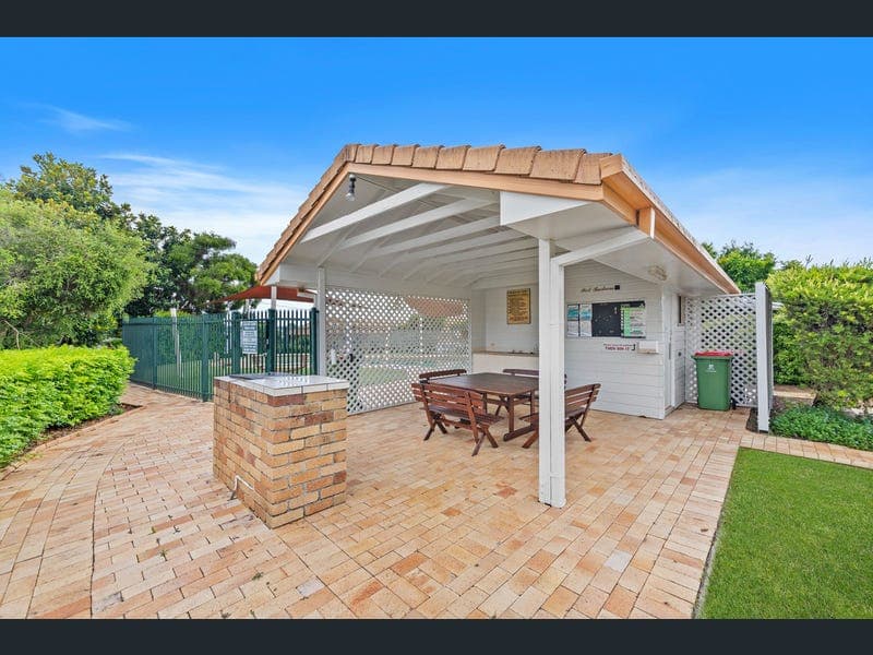 23/1A Joyce Street, East Ipswich — photo 1 of 5