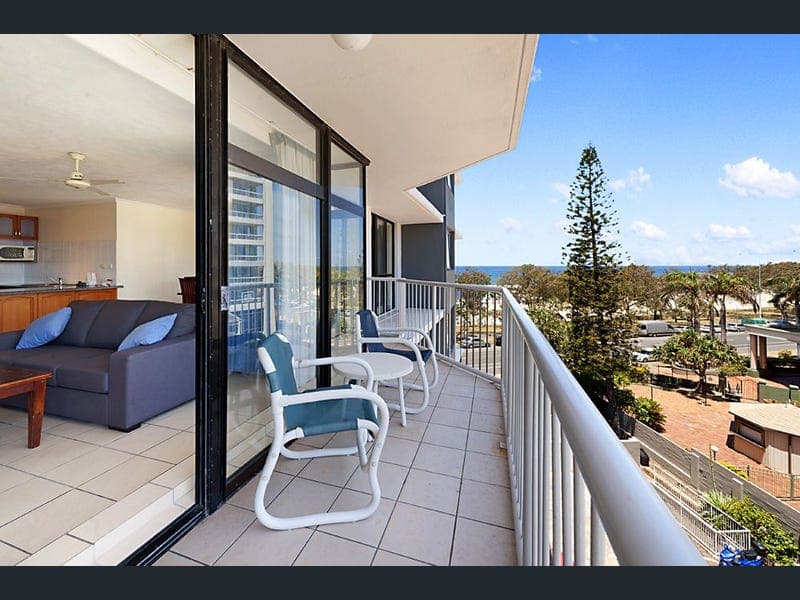 3277 SURFERS PARADISE BOULEVARD — photo 1 of 5