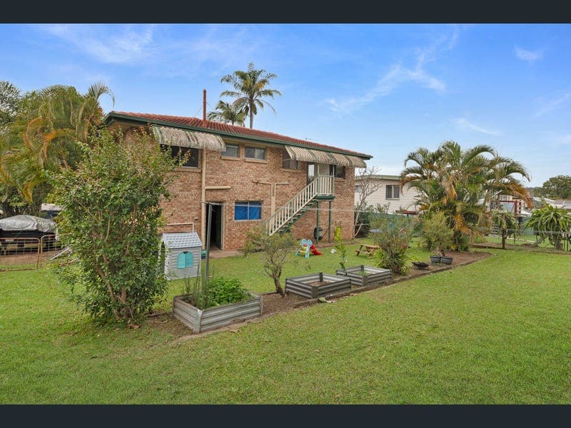 3 Salamanda Court, Bli Bli — photo 1 of 5