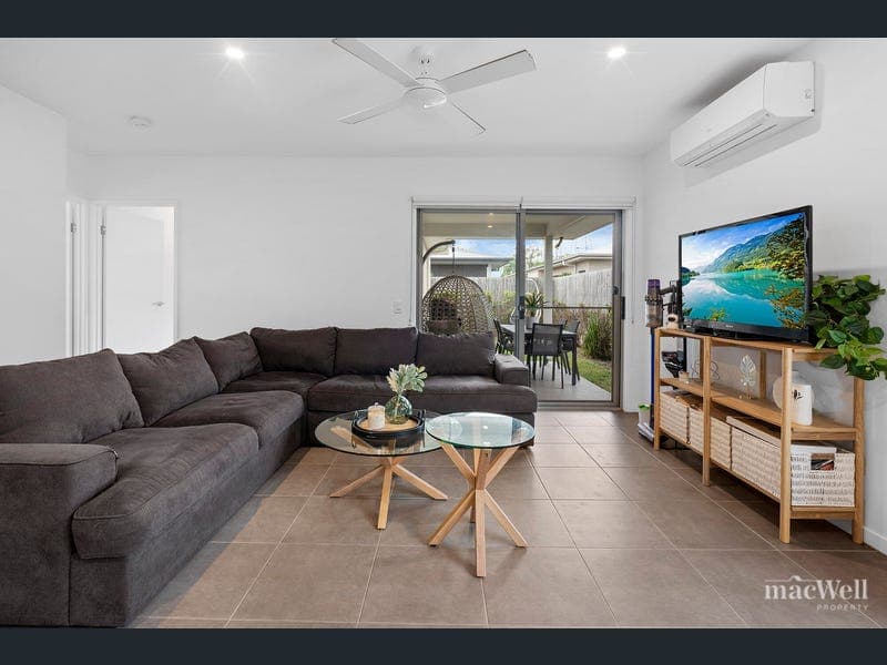 24 Rowley Street, Strathpine — photo 1 of 5
