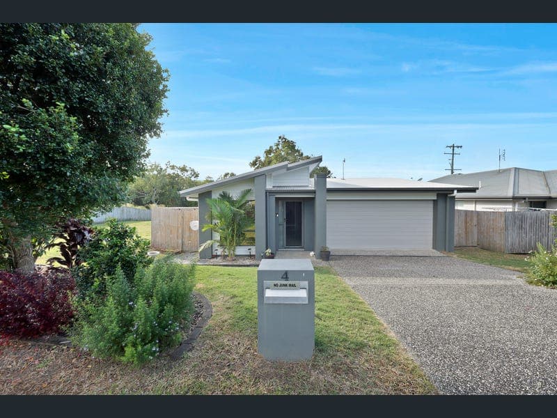 4 Hermitage Drive, Eimeo — photo 1 of 5