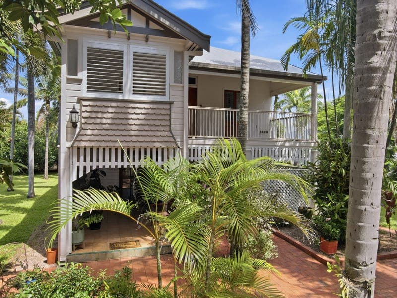 50 Seventh Street, Railway Estate — photo 1 of 5