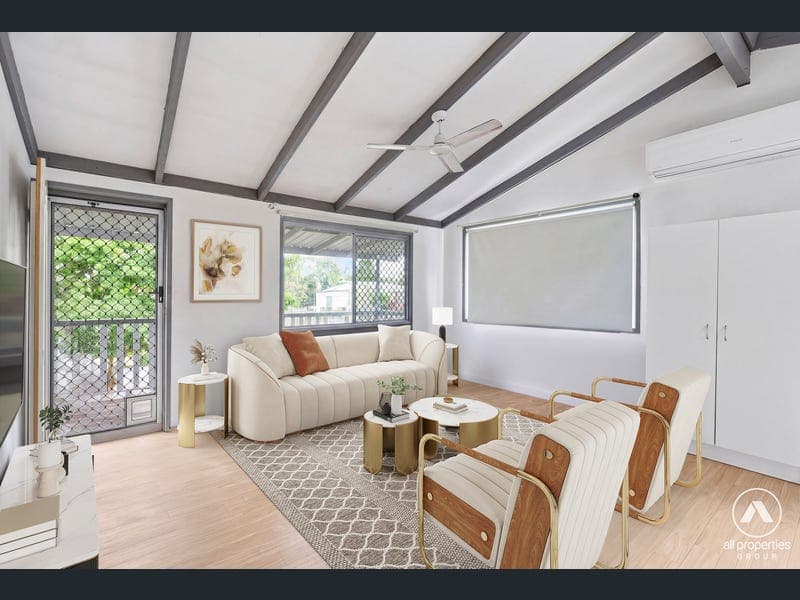 16 Parkland Avenue, Browns Plains — photo 1 of 5