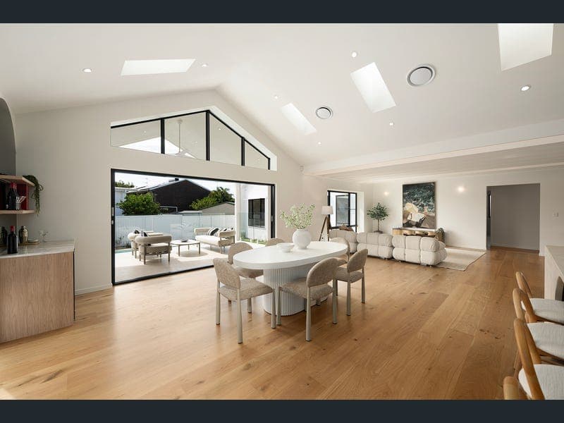 13 Tattler Way, Burleigh Waters — photo 1 of 5