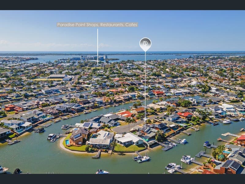 22 Seabreeze Street, Paradise Point — photo 1 of 5