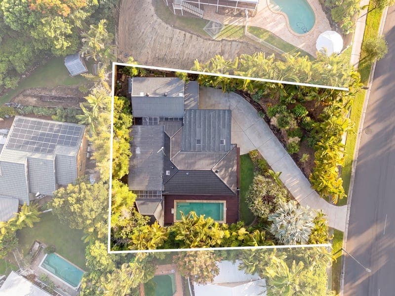 35 Warrungen Way, Ashmore — photo 1 of 5