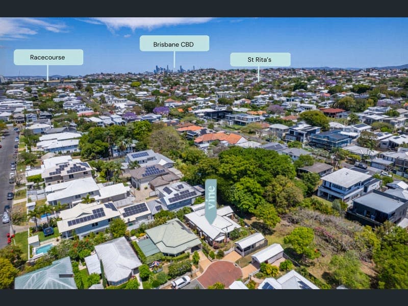 4/40 Blaikie Street, Hendra — photo 1 of 5