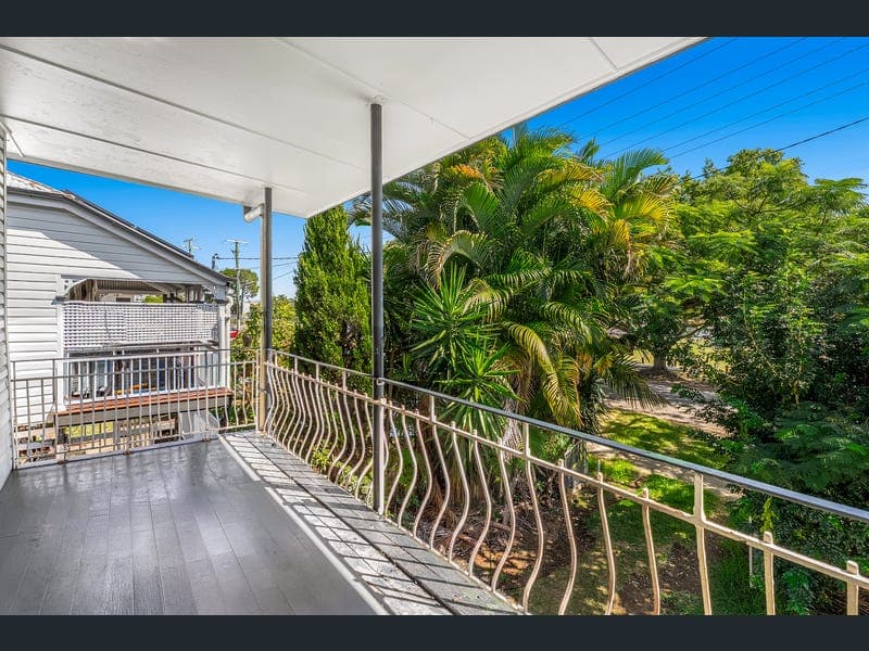 16 Railway Street, Nudgee — photo 1 of 5
