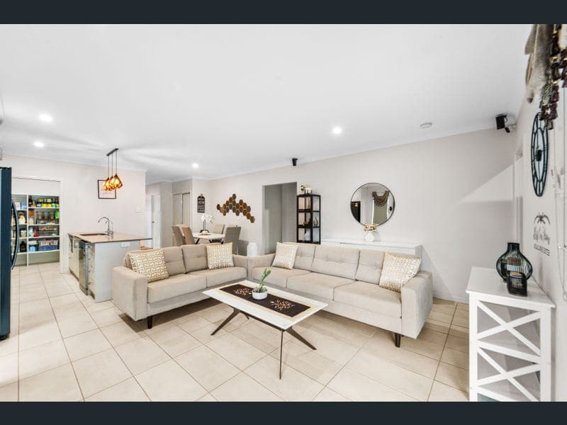 45 Apex Street, Griffin — photo 1 of 5