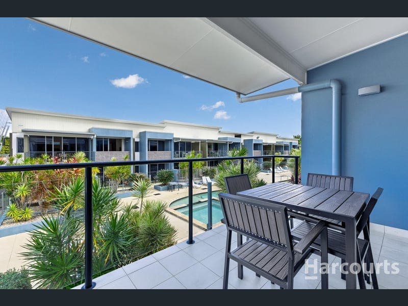 226/628 Esplanade, Urangan — photo 1 of 5