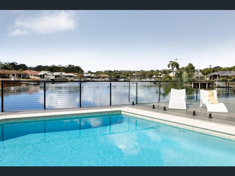18 Plymouth Quay, Maroochydore — photo 1 of 5