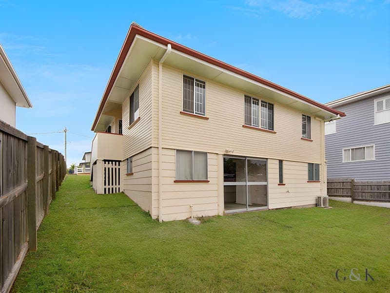 56 Sydney Avenue, Camp Hill — photo 1 of 5