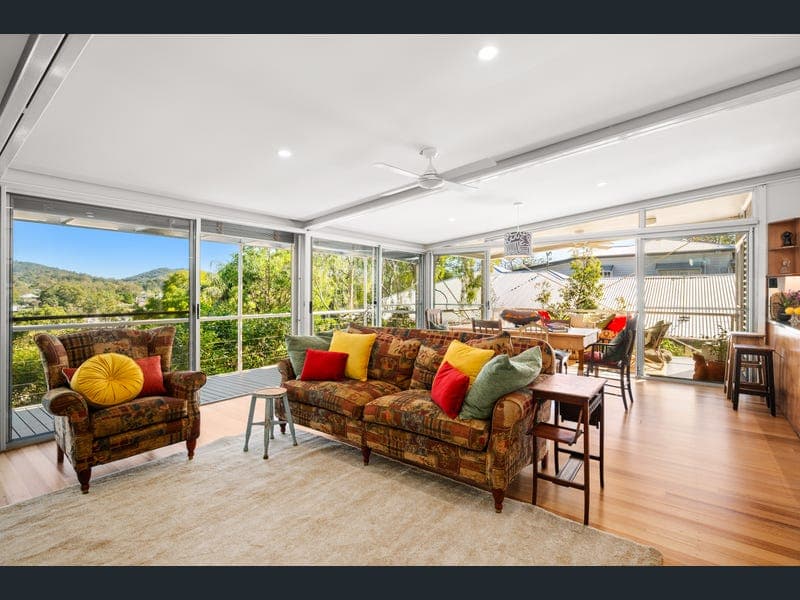 41 Osman Street, Bardon — photo 1 of 5