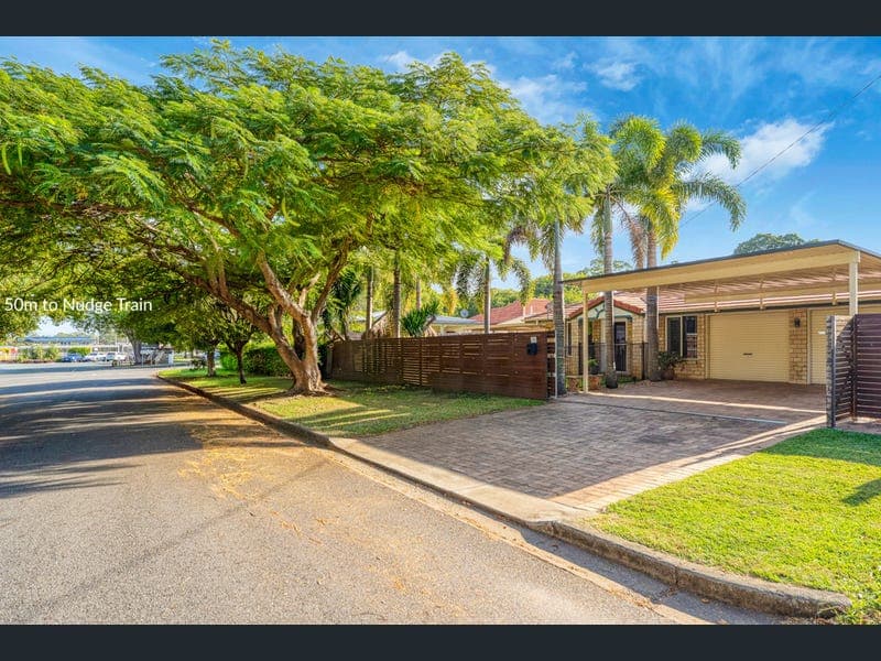 73 Oakmere Street, Nudgee — photo 1 of 5