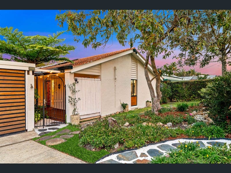 35 Fenchurch Street, Rochedale South — photo 1 of 5