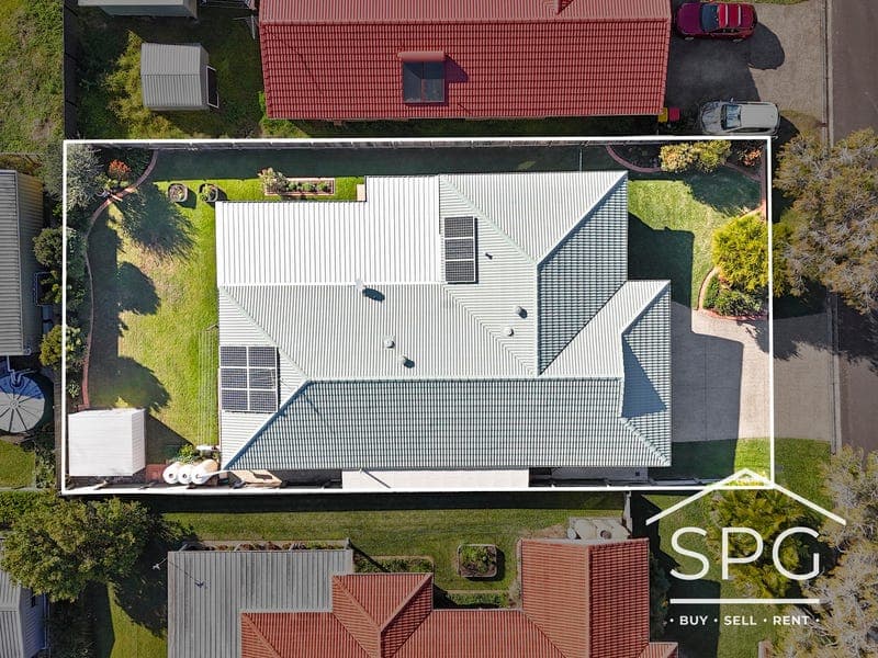 34 Athlone Street, Tingalpa — photo 1 of 5