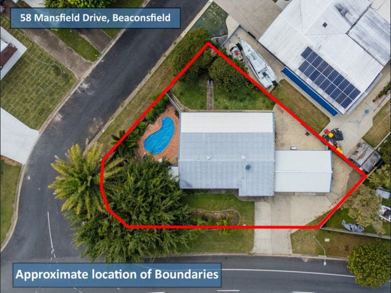 58 Mansfield Drive, Beaconsfield — photo 1 of 5