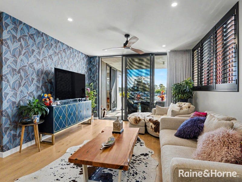 17/6-12 Auster Street, Redland Bay — photo 1 of 5