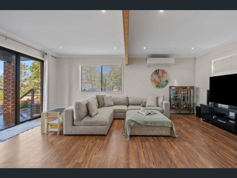 2 Barina Court, Cornubia — photo 1 of 5