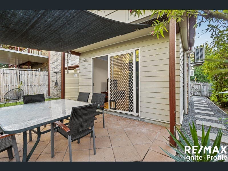 43/69 Stones Road, Sunnybank Hills — photo 1 of 5