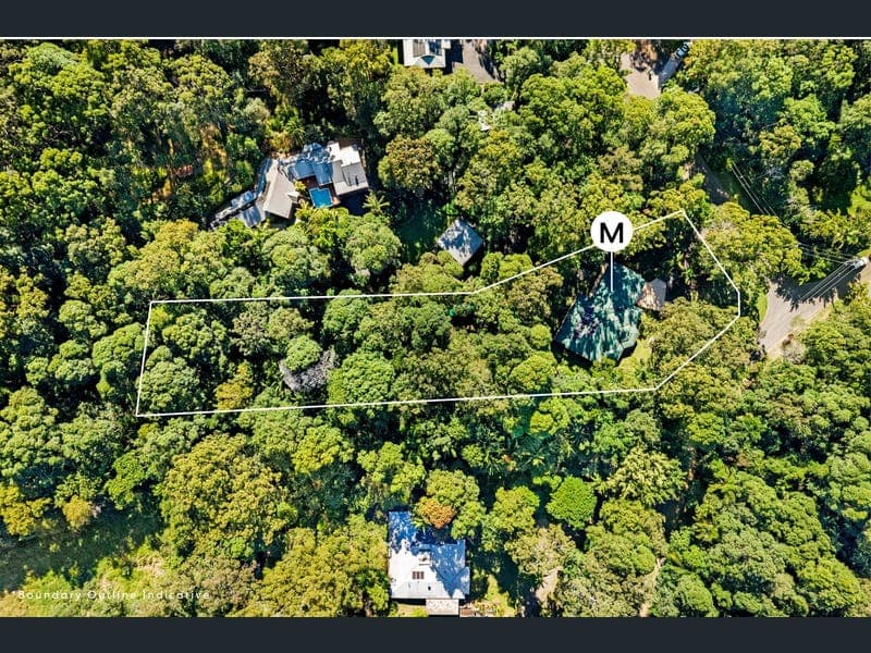 22-26 Gordon Drive, Tanawha — photo 1 of 5