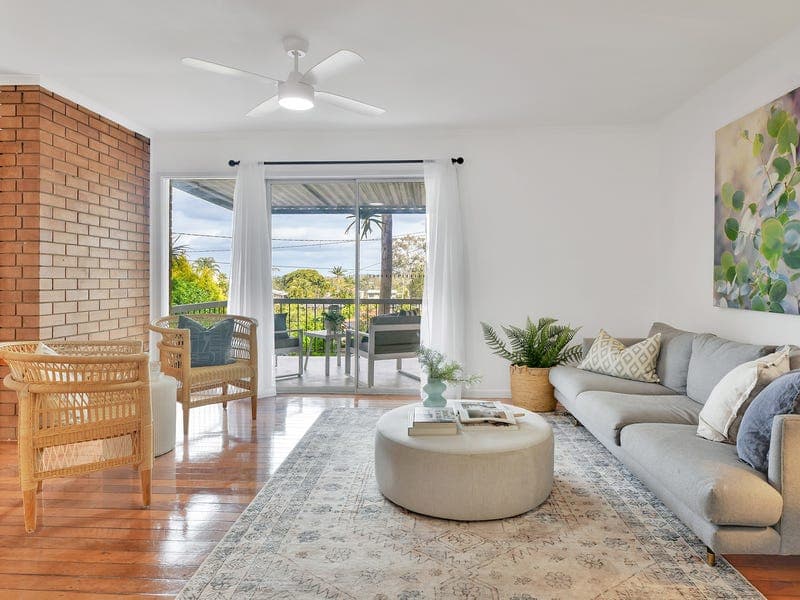 18 Griffin St, Everton Park — photo 1 of 5