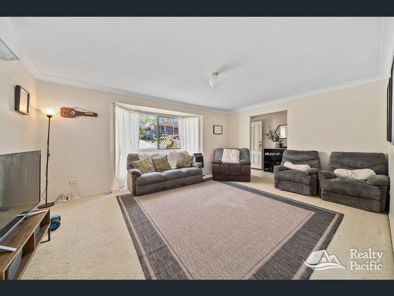 6 Meldawn Pl, Capalaba — photo 1 of 5