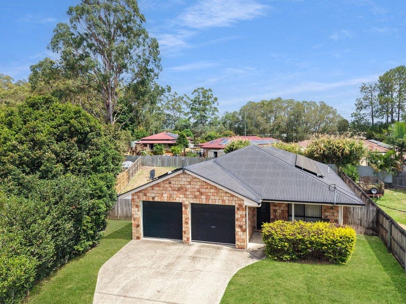 6 Mugana Court, Caboolture — photo 1 of 5