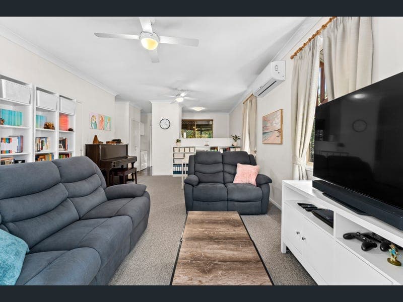 15 Kokoda Street, Darra — photo 1 of 5
